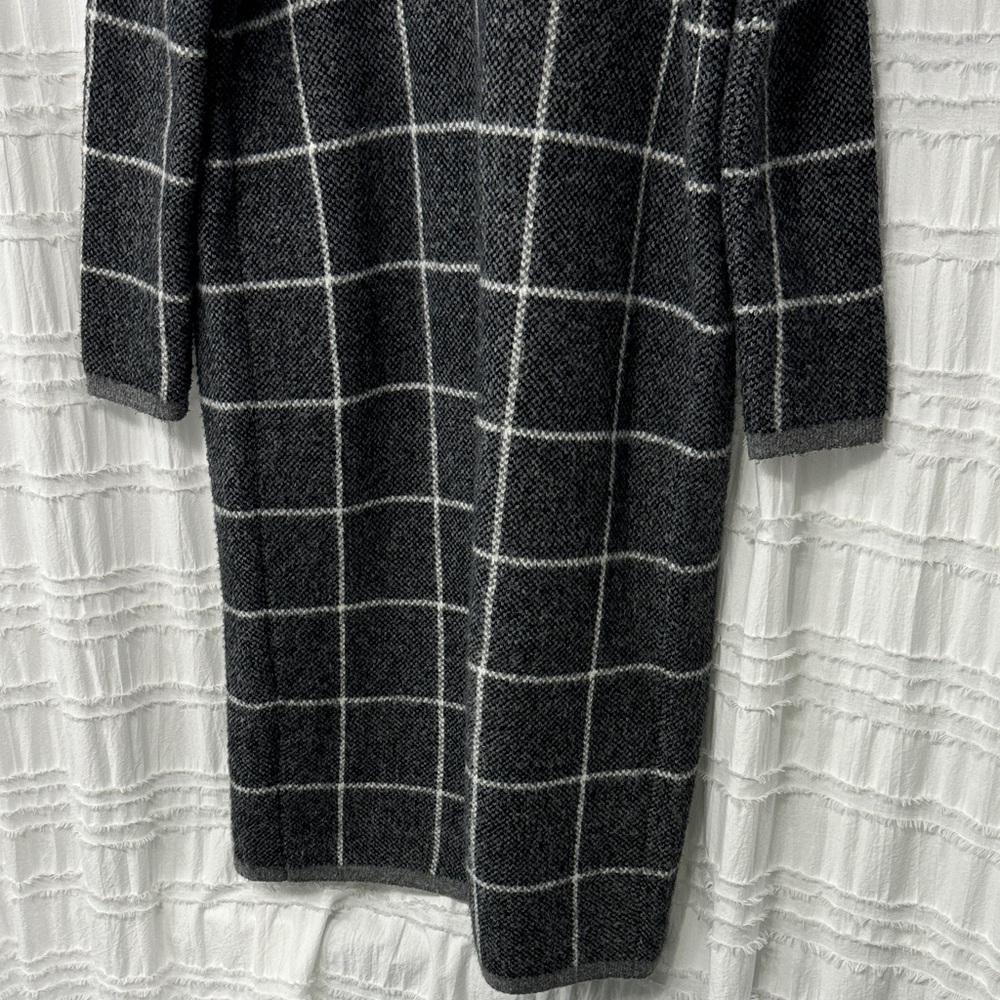 GREY & WHITE CHECKERED OVERCOAT - Picture 7 of 7
